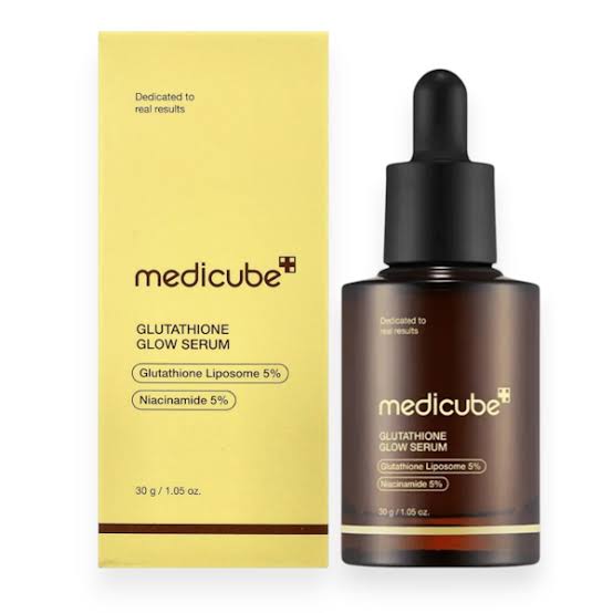 MEDICUBE  Glutathione Glow Serum - 30 ml